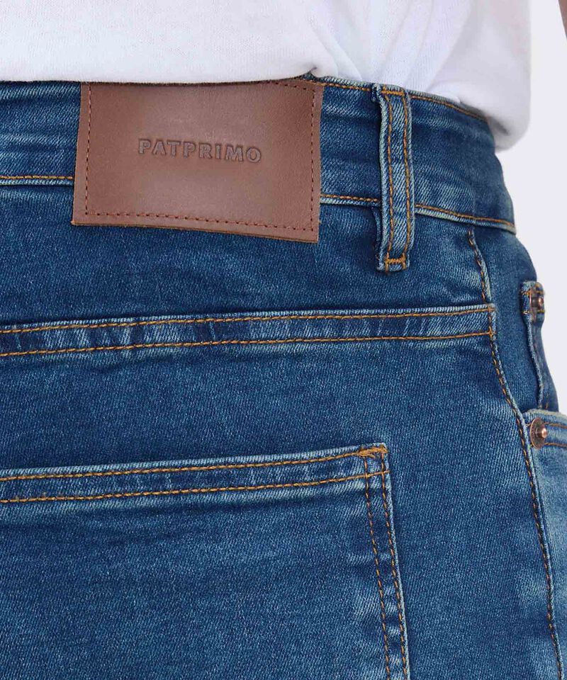 Jeans Slim Tono Medio