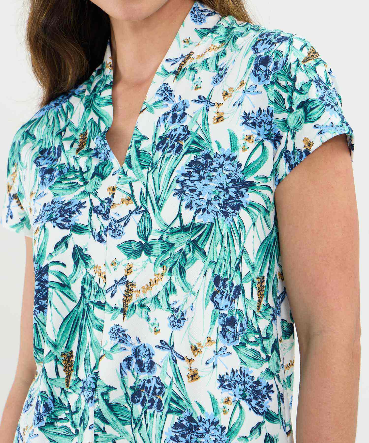 Camiseta Estampada Cuello en V