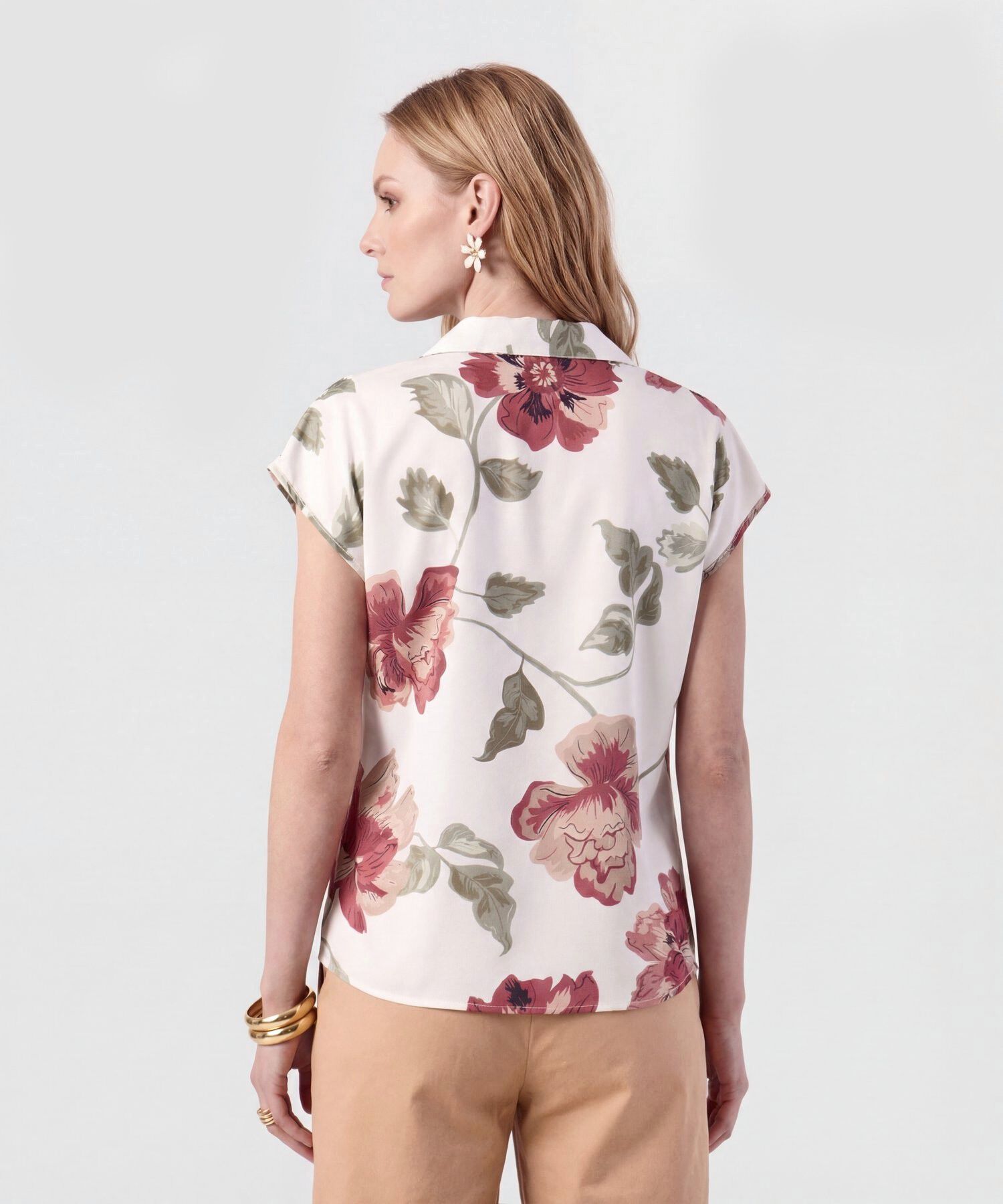 Blusa Cuello Camisero Con Manga Corta