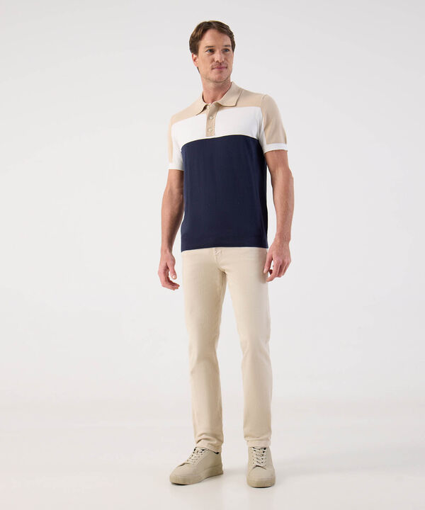 Jeans Cl&aacute;sicos para Hombre de Corte Recto Moderno