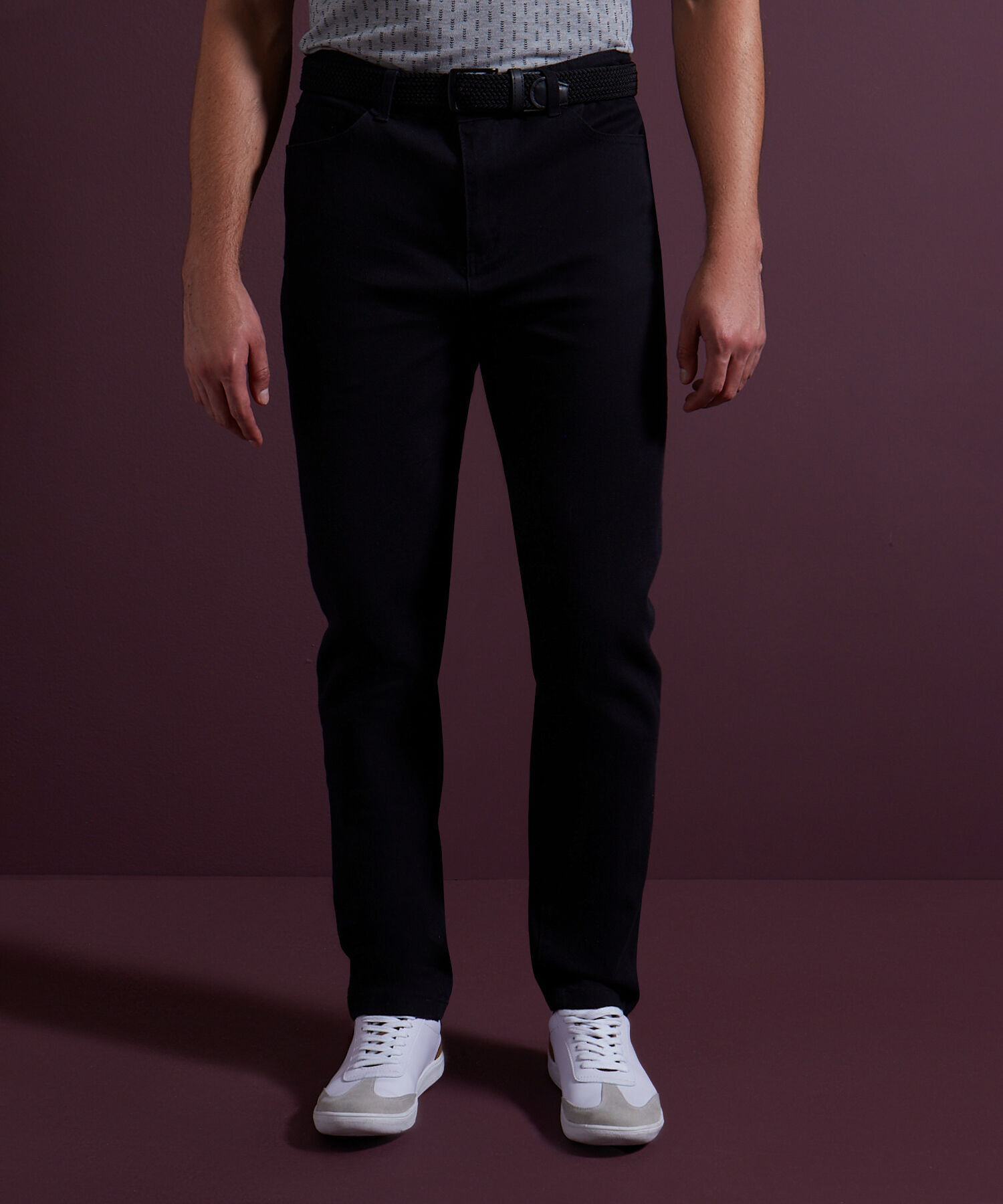 Pantal&oacute;n 5 Bolsillos Unicolor Esencial