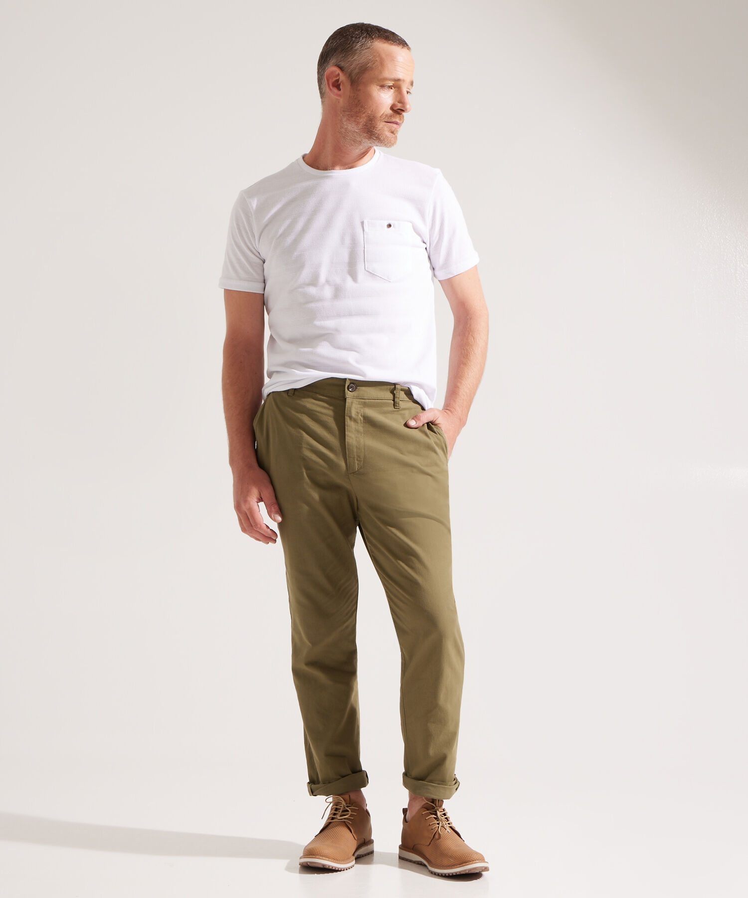 Pantal&oacute;n Tipo Chino con Bolsillos