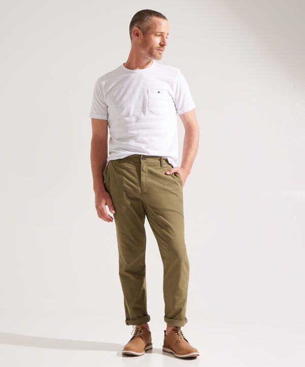 Pantal&oacute;n Tipo Chino con Bolsillos