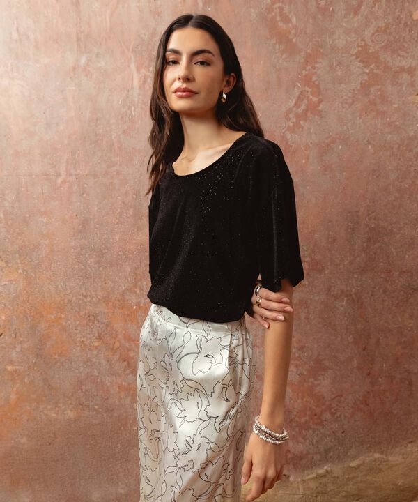 Blusa Para Mujer Con Brillos Suaves Escote Redondo image number null