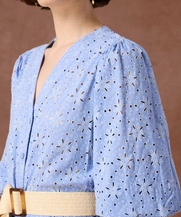 Vestido Camisero Perforado Con Cintur&oacute;n Para Mujer