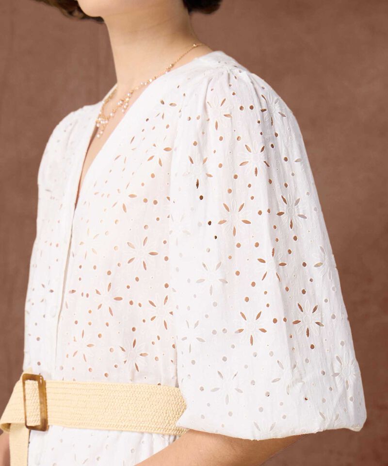 Vestido Camisero Perforado Con Cintur&oacute;n Para Mujer