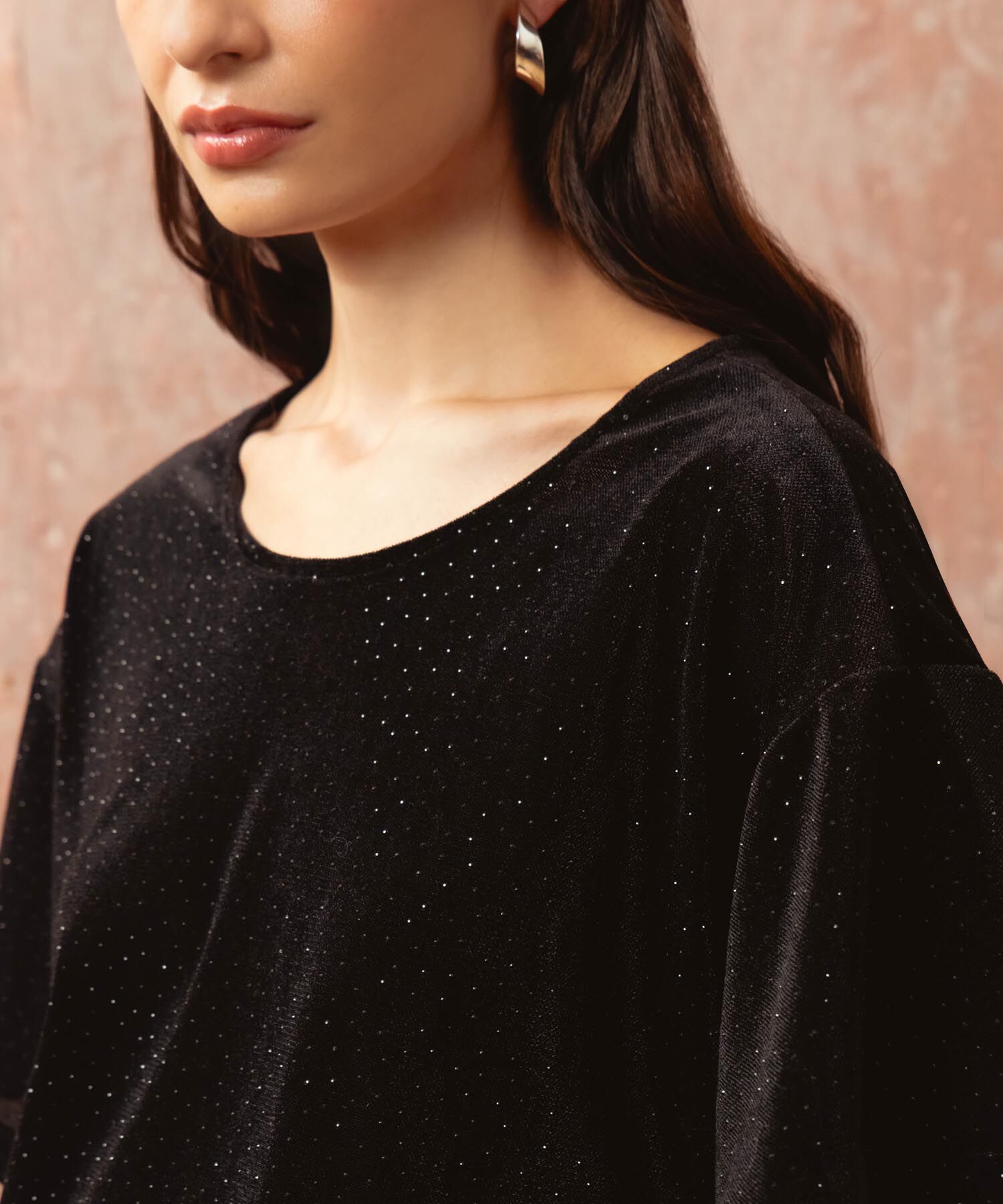 Blusa Para Mujer Con Brillos Suaves Escote Redondo