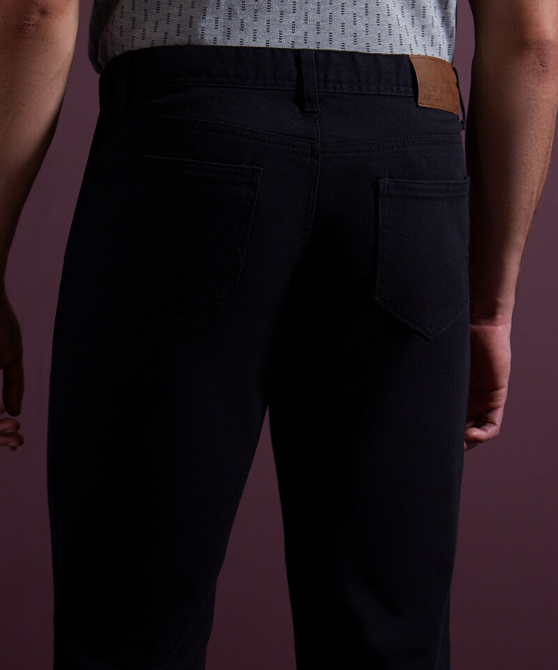 Pantal&oacute;n 5 Bolsillos Unicolor Esencial