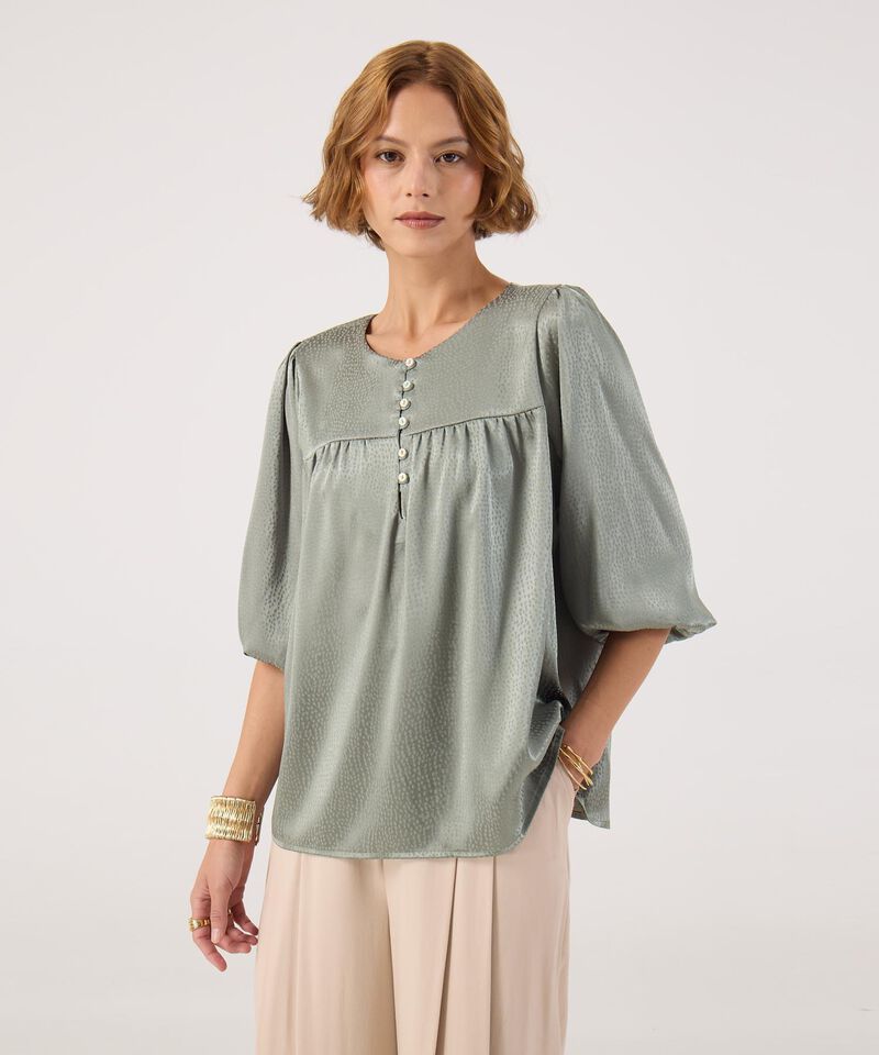 Blusa satinada con botones 