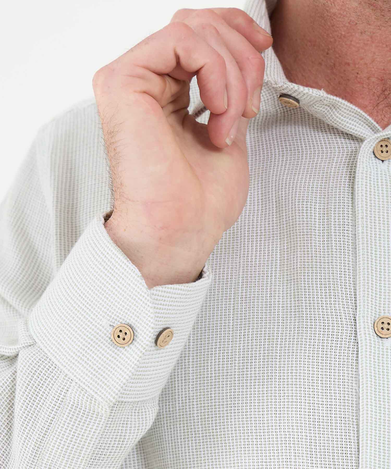 Camisa Manga Larga Prete&ntilde;ida