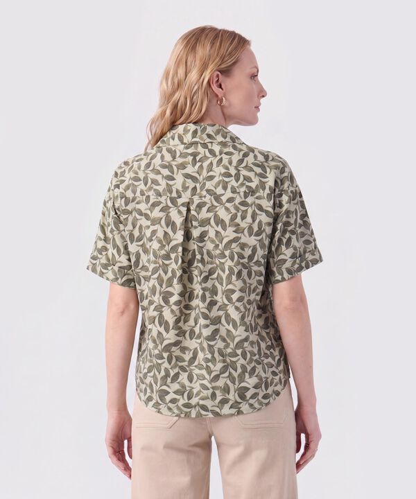 Camisa De Mujer Con Bolsillo Doble Frontal